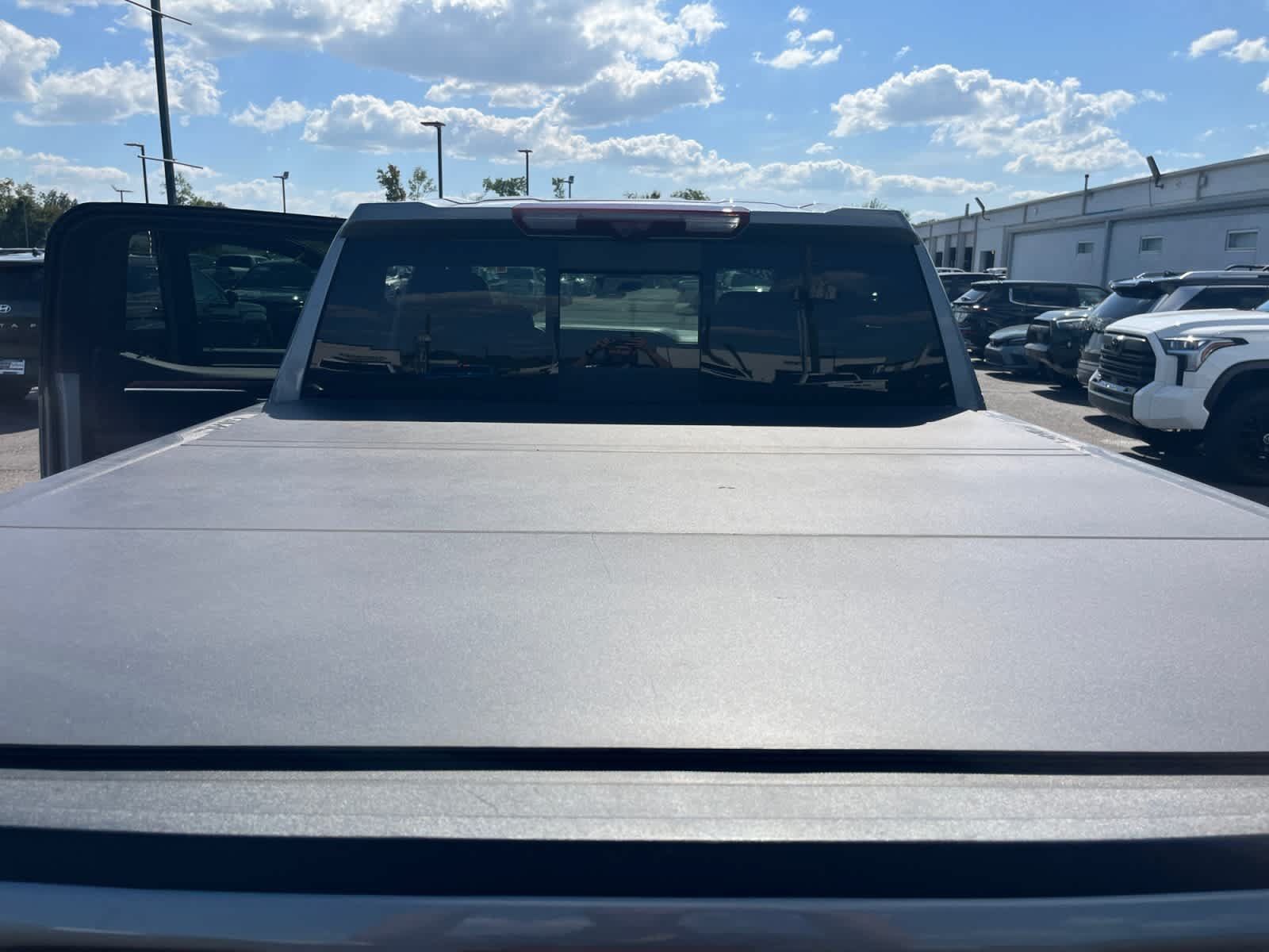 Used 2024 GMC Sierra 1500 Denali w/ Technology Package AWD/4WD image 16