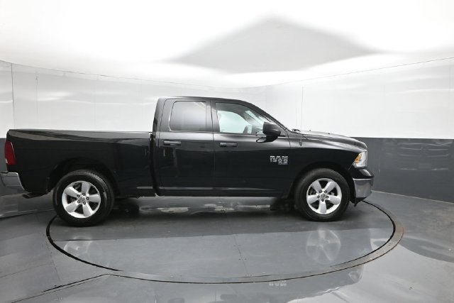Used 2024 RAM 1500 Classic SLT AWD/4WD image 11