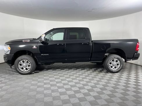 Used 2024 RAM 2500 Laramie w/ Safety Group AWD/4WD image 7