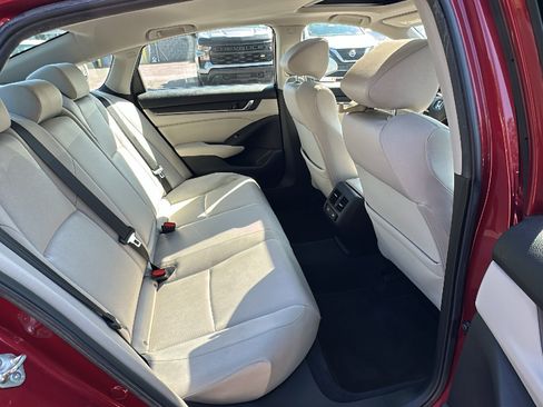 Used 2021 Honda Accord EX image 26