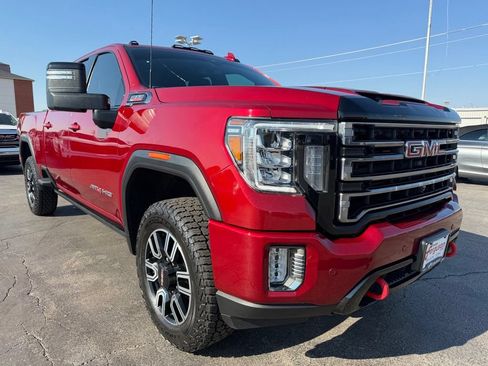 Used 2022 GMC Sierra 2500 AT4 w/ AT4 Premium Plus Package AWD/4WD image 5