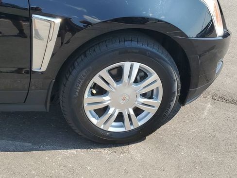 Used 2015 Cadillac SRX Luxury w/ Driver Awareness Package FWD image 6