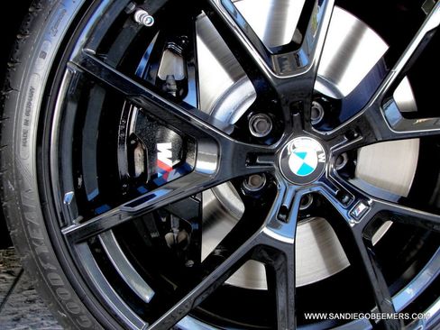 Used 2022 BMW M850i xDrive Coupe w/ Driving Assistance Package AWD/4WD image 3