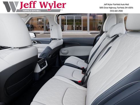 New 2026 Kia Carnival SX FWD image 19
