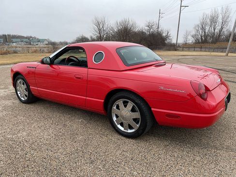 Used 2002 Ford Thunderbird RWD image 23