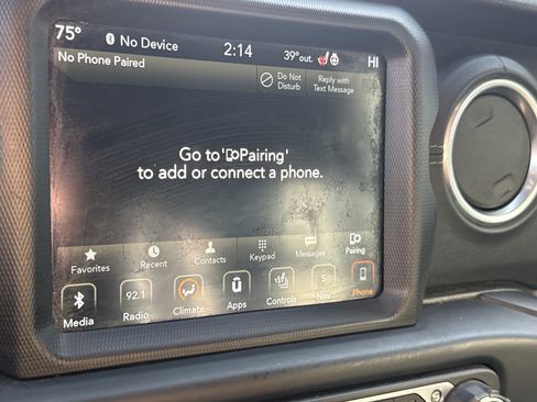 Used 2019 Jeep Wrangler Unlimited Sahara w/ Uconnect 4C Nav & Sound Group image 21