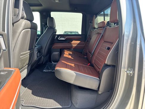 New 2026 GMC Sierra 2500 Denali Ultimate w/ LPO, Black Badging Package AWD/4WD image 27