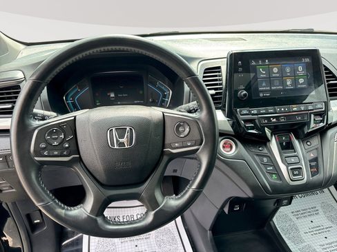 Used 2023 Honda Odyssey EX-L image 11
