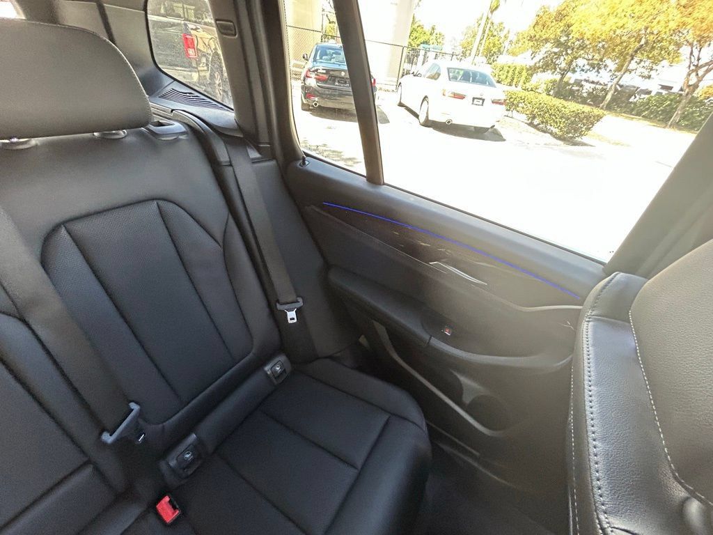 Used 2024 BMW X3 sDrive30i RWD image 14