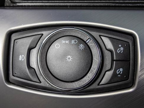 Used 2019 Ford Mustang GT Premium RWD image 34