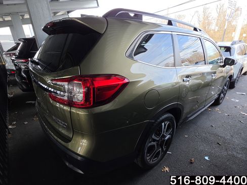 Used 2023 Subaru Ascent Touring AWD/4WD image 2