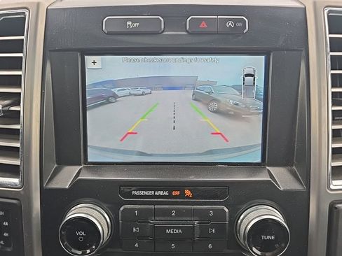 Used 2017 Ford F150 Platinum w/ Max Trailer Tow Package AWD/4WD image 33