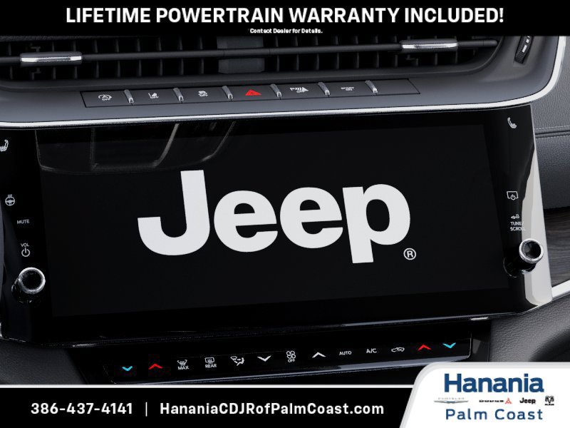 New 2027 Jeep Grand Cherokee Altitude AWD/4WD image 18
