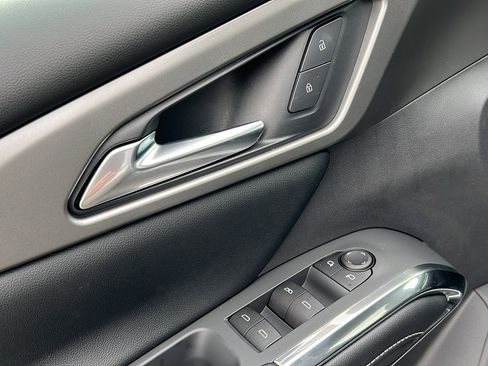 New 2026 Chevrolet Traverse LT w/ Driver Confidence Package image 16