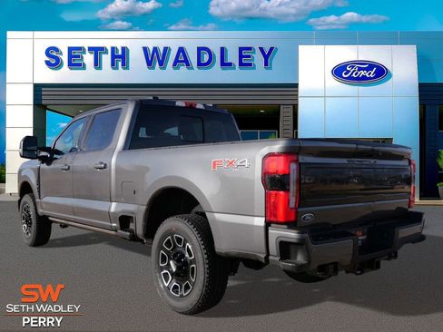 New 2026 Ford F250 Platinum w/ FX4 Off-Road Package image 7