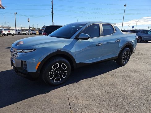 Used 2024 Hyundai Santa Cruz SEL image 2