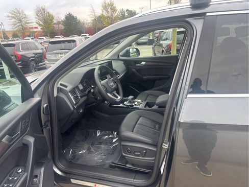 Used 2023 Audi Q5 2.0T Premium w/ Convenience Package AWD/4WD image 10
