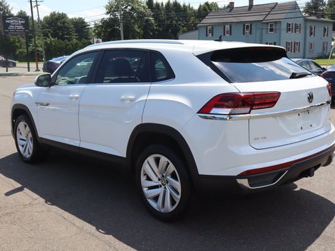 Used 2023 Volkswagen Atlas Cross Sport SE AWD/4WD image 7