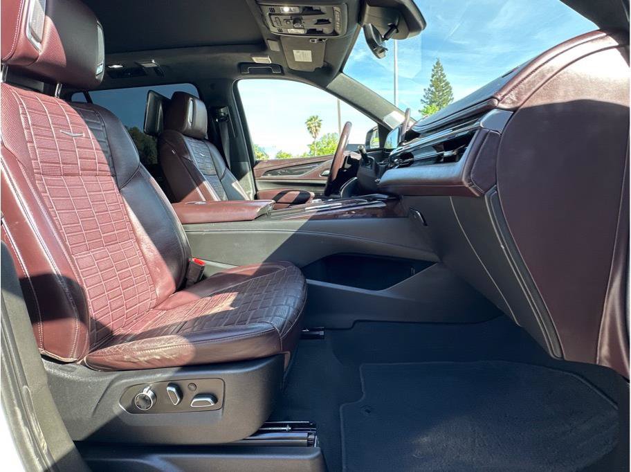 Used 2021 Cadillac Escalade ESV Sport Platinum AWD/4WD image 10