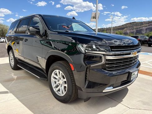 Used 2023 Chevrolet Tahoe LT AWD/4WD image 12