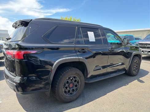 Used 2024 Toyota Sequoia TRD Pro AWD/4WD image 5