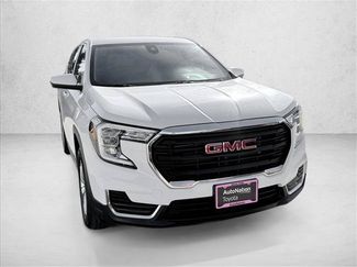 Used 2024 GMC Terrain SLE AWD/4WD video 3