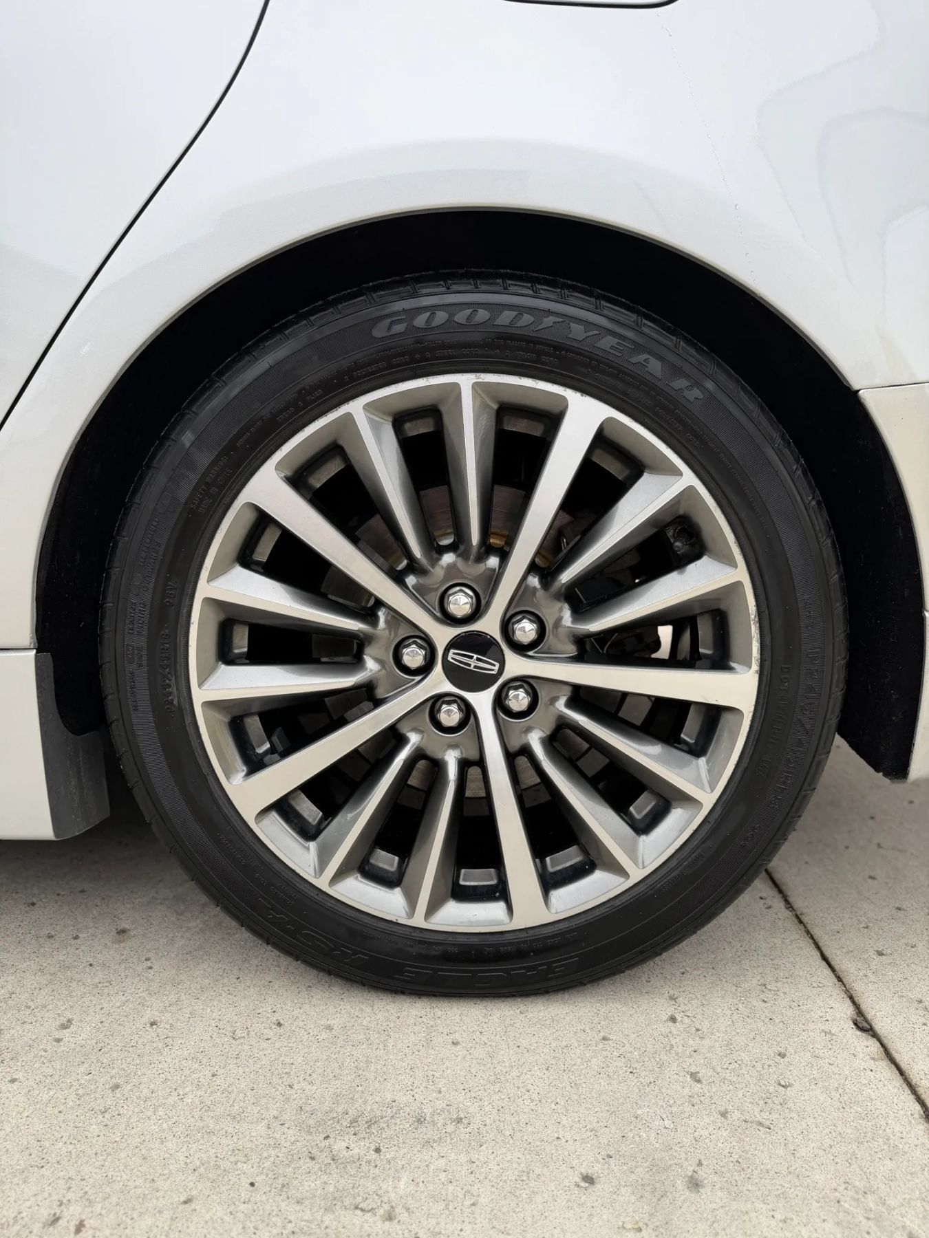 Used 2017 Lincoln MKZ Select w/ Climate Package AWD/4WD image 12