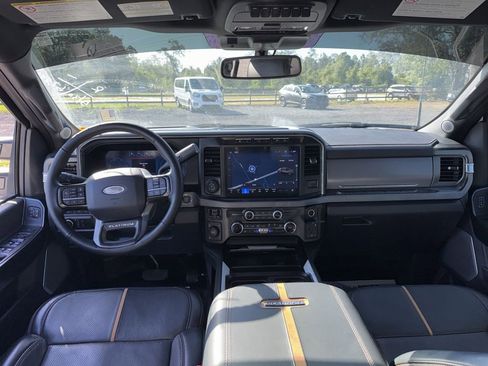 Used 2024 Ford F350 Platinum AWD/4WD image 11