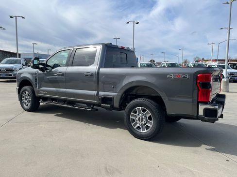 New 2026 Ford F250 Lariat w/ Lariat Premium Package AWD/4WD image 3