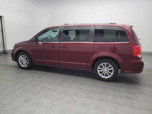 Used 2019 Dodge Grand Caravan SXT FWD image 3
