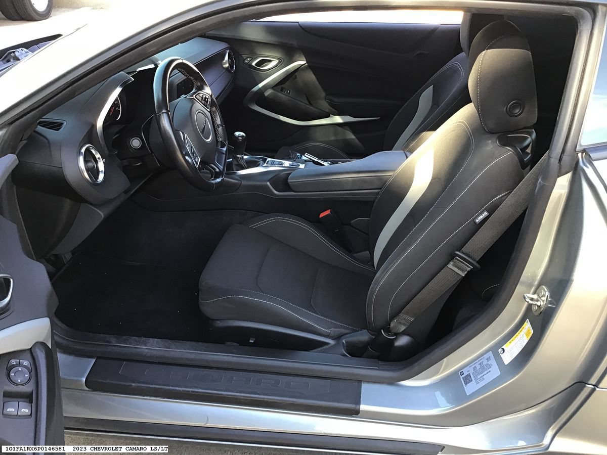 Used 2023 Chevrolet Camaro LS RWD image 8