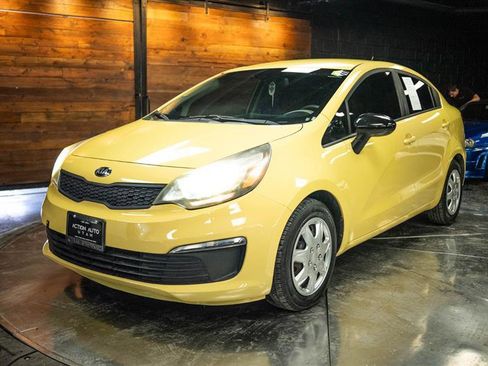 Used 2016 Kia Rio LX w/ Power Package FWD image 2