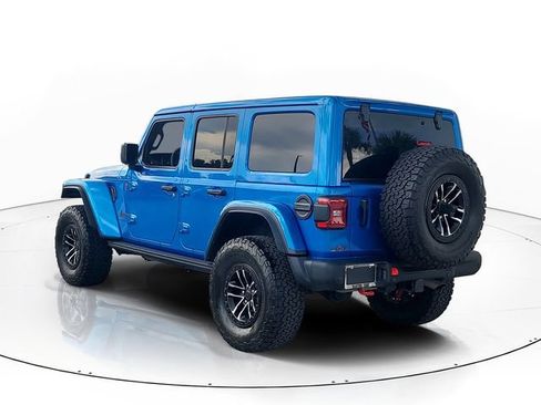 Used 2024 Jeep Wrangler Unlimited Rubicon AWD/4WD image 7