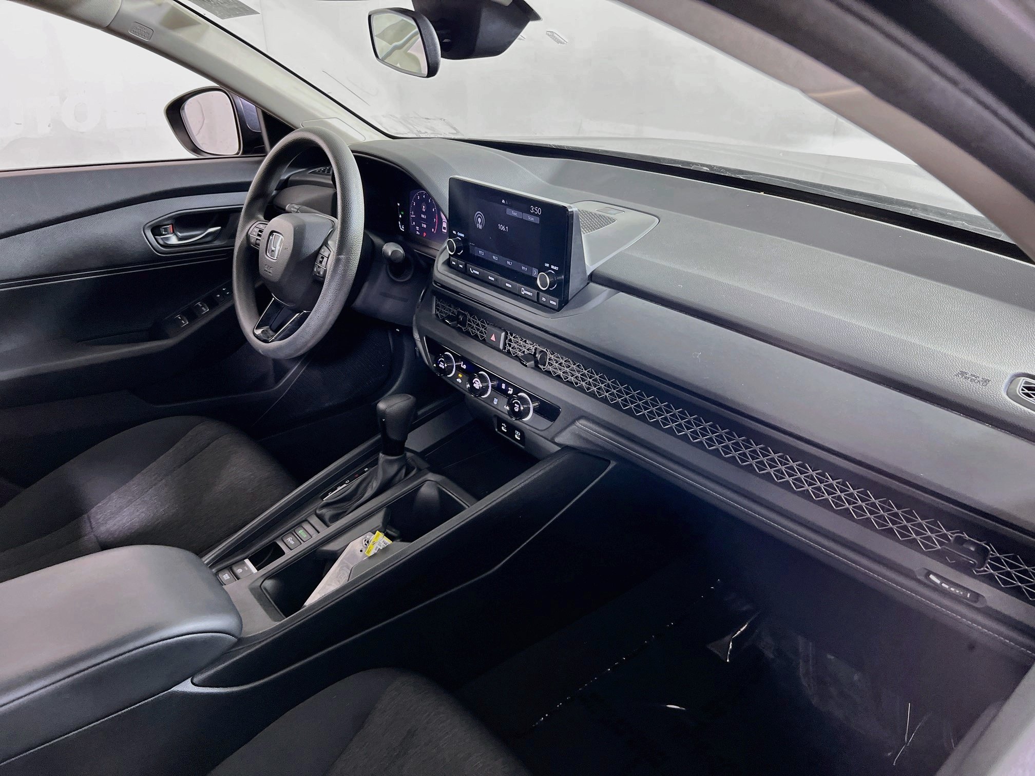 Used 2023 Honda Accord LX image 26