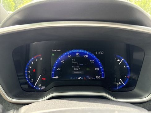 Used 2022 Toyota Corolla XSE FWD image 9