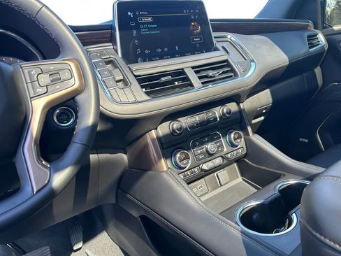 Used 2024 Chevrolet Tahoe High Country image 20