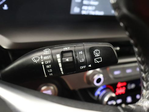 Used 2023 Kia Telluride LX AWD/4WD image 41
