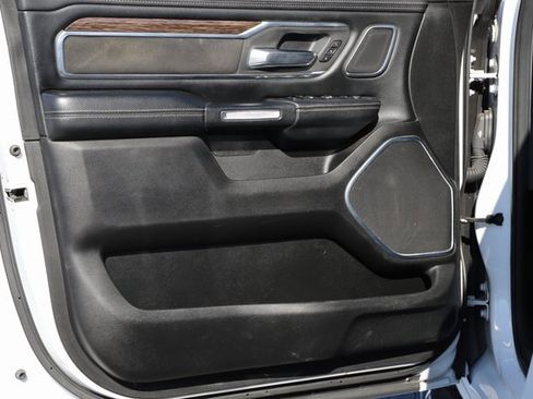 Used 2019 RAM 1500 Laramie image 18