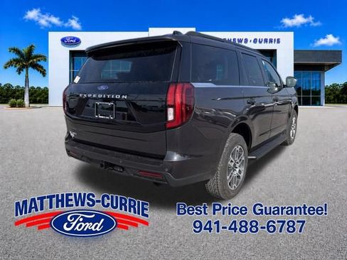 New 2026 Ford Expedition Active AWD/4WD image 4