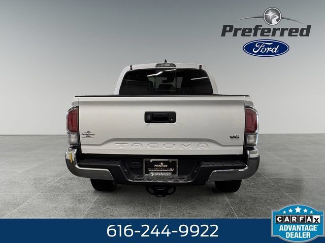 Used 2023 Toyota Tacoma TRD Off-Road AWD/4WD image 23
