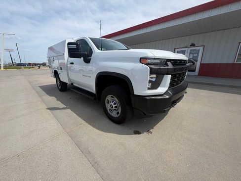 Used 2022 Chevrolet Silverado 2500 W/T w/ WT Fleet Convenience Package AWD/4WD image 2