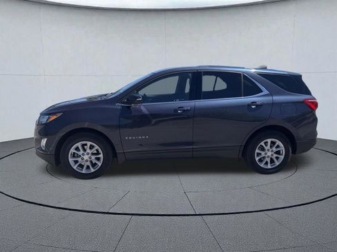 Used 2019 Chevrolet Equinox LT FWD image 2