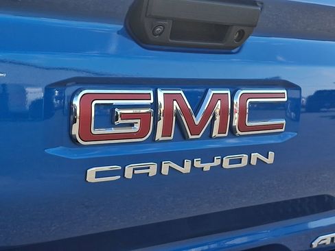 Used 2024 GMC Canyon AT4X AWD/4WD image 31