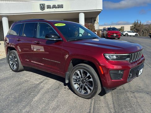 Certified 2022 Jeep Grand Cherokee Overland w/ Adv Protech Group III image 1