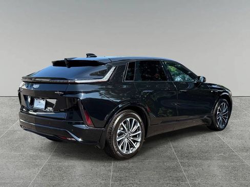 Used 2024 Cadillac Lyriq Sport w/ LPO, Floor Liner Package AWD/4WD image 10