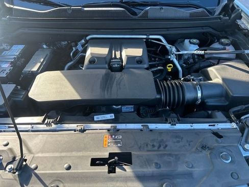 Certified 2024 Chevrolet Colorado Z71 w/ Z71 Convenience Package 2 image 23