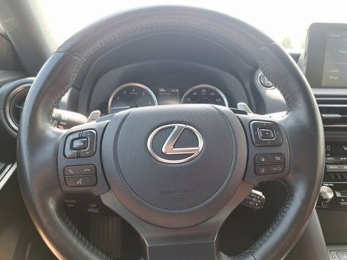 Used 2024 Lexus IS 300 w/ Comfort Package RWD image 15
