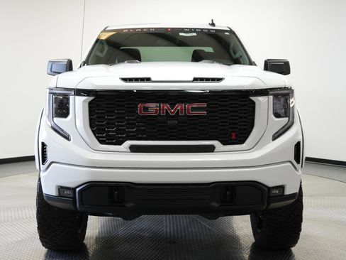 New 2026 GMC Sierra 1500 Elevation AWD/4WD image 2