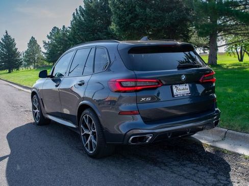 Used 2019 BMW X5 xDrive50i w/ M Sport Package image 4
