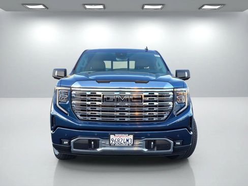 Used 2022 GMC Sierra 1500 Denali w/ Technology Package image 2